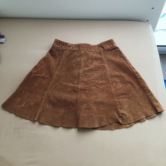 Sale! 2/$30, 3/$40 cute Faux suede skirt from Zara - Picture 2 of 2